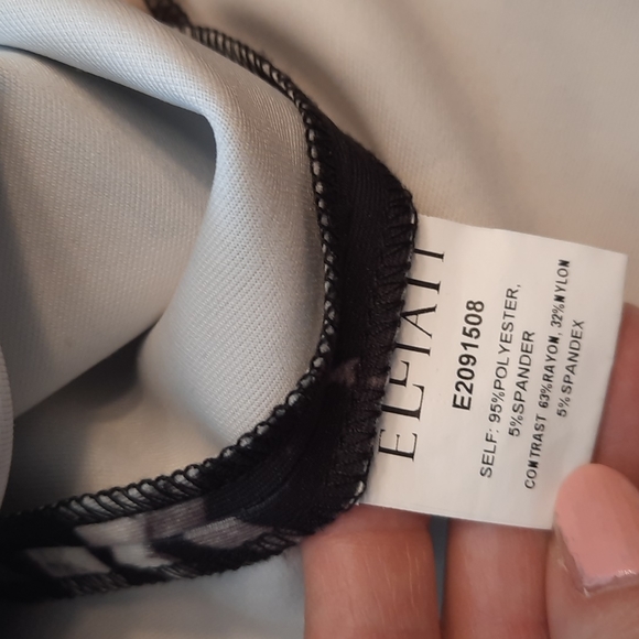 Elliatt scuba midi dress - Picture 15 of 16